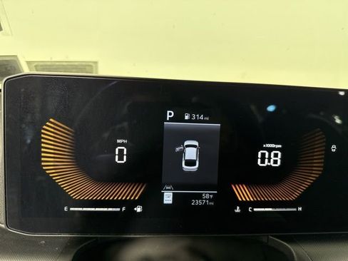 Used 2025 Kia K4 LXS image 23