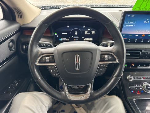 Used 2023 Lincoln Nautilus Reserve w/ Equipment Group 201A AWD/4WD image 26