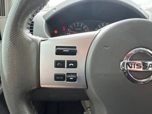 Used 2018 Nissan Frontier SV w/ Value Truck Package AWD/4WD image 21