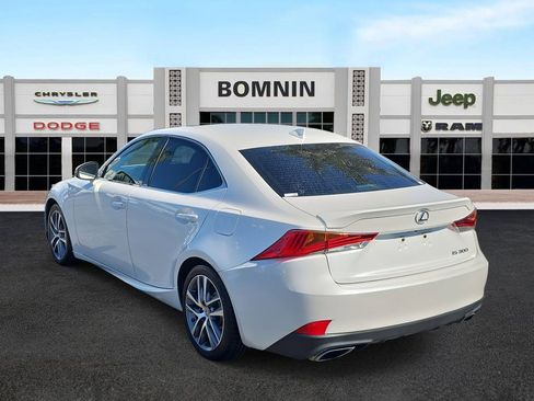 Used 2020 Lexus IS 300 image 4