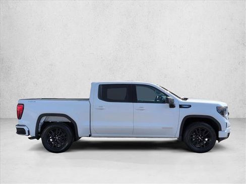 Used 2025 GMC Sierra 1500 Elevation AWD/4WD image 4