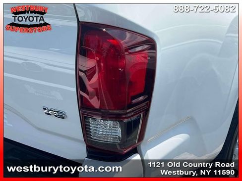 Certified 2023 Toyota Tacoma SR AWD/4WD image 7