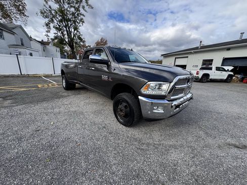 Used 2016 RAM 3500 Laramie AWD/4WD image 22