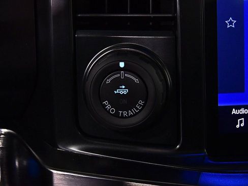 New 2026 Ford F250 Lariat w/ Black Appearance Package AWD/4WD image 31