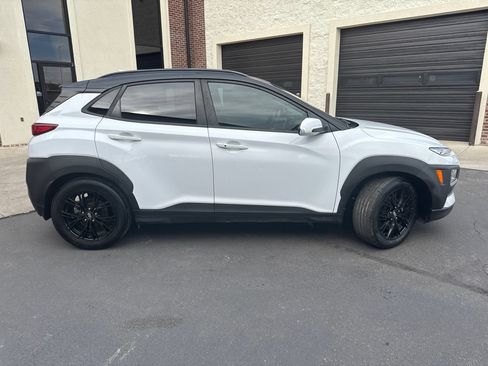 Used 2019 Hyundai Kona SEL w/ SEL Tech Package 02 FWD image 9