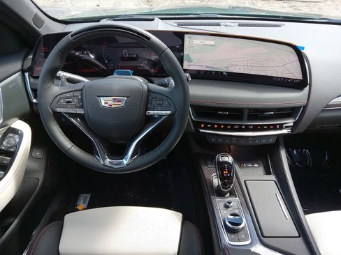 New 2026 Cadillac CT5 V w/ Technology Package AWD/4WD image 14