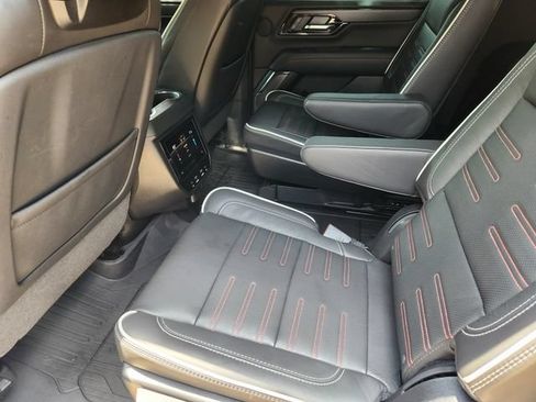 Used 2026 GMC Yukon XL AT4 Ultimate AWD/4WD image 31