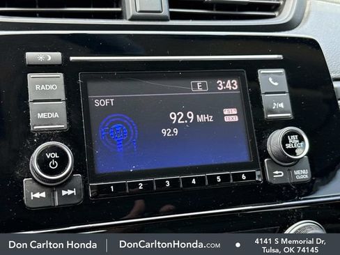 Used 2018 Honda CR-V LX image 7