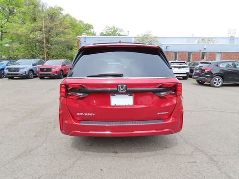 Certified 2025 Honda Odyssey Sport-L image 5