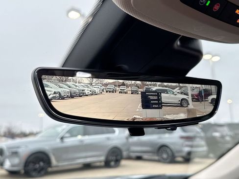 Certified 2023 Buick Envision Avenir image 40