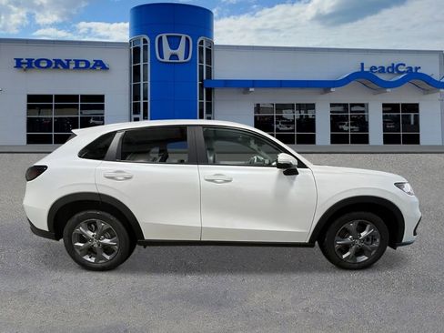 New 2026 Honda HR-V LX image 7