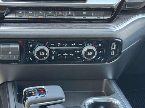 New 2026 Chevrolet Silverado 1500 LTZ w/ LTZ Premium Package AWD/4WD image 12