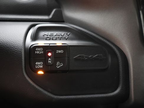 Used 2021 RAM 2500 Big Horn w/ Night Edition AWD/4WD image 45