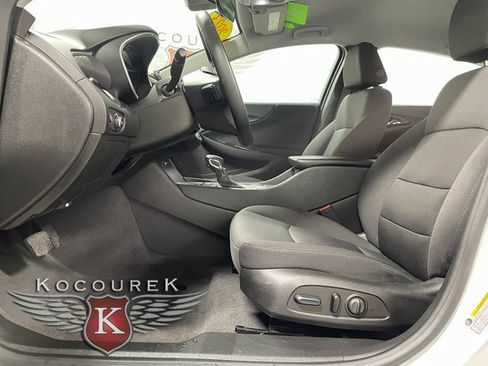 Used 2023 Chevrolet Malibu LT image 11