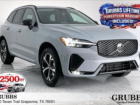 New 2026 Volvo XC60 B5 Core AWD/4WD image 1