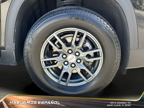 Certified 2025 GMC Acadia Elevation image 27