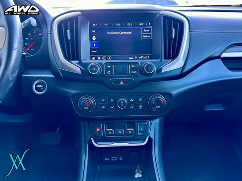 Used 2020 GMC Terrain Denali w/ Denali Premium Package AWD/4WD image 36
