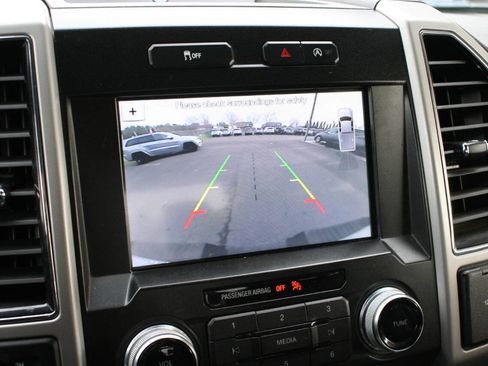 Used 2019 Ford F150 Lariat w/ Equipment Group 502A Luxury image 15