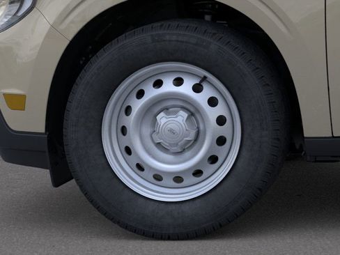 New 2025 Ford Maverick XL w/ Equipment Group 101A image 21