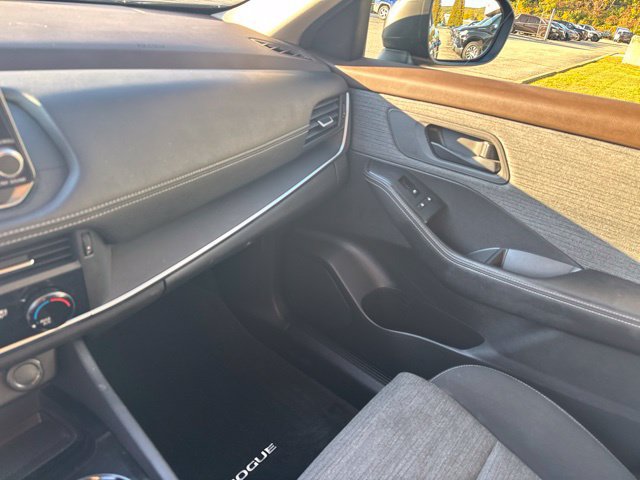 Used 2021 Nissan Rogue S AWD/4WD image 59