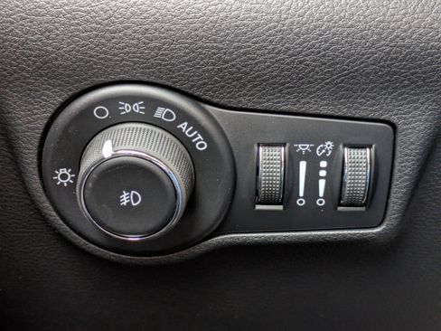New 2026 Jeep Compass Latitude AWD/4WD image 27
