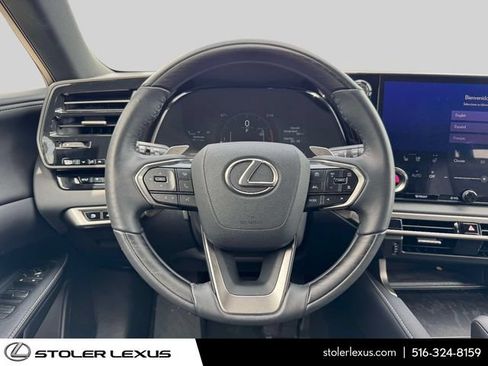 Used 2025 Lexus RX 350 Premium w/ Accessory Package AWD/4WD image 18