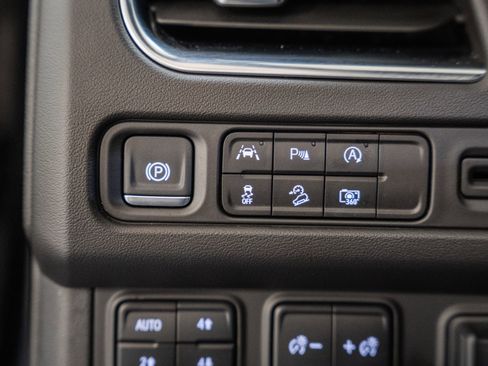 Used 2024 Chevrolet Tahoe Z71 image 48