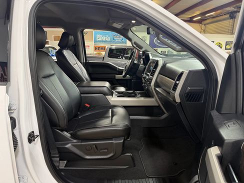 Used 2020 Ford F250 Lariat w/ Lariat Ultimate Package AWD/4WD image 22