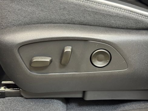 New 2026 GMC Sierra EV Elevation image 12