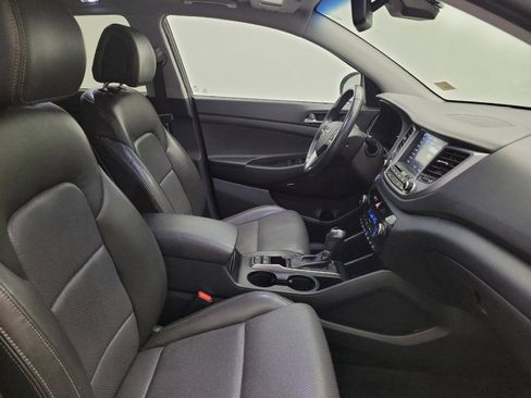 Used 2017 Hyundai Tucson Limited w/ Limited Ultimate Package 03 FWD image 21