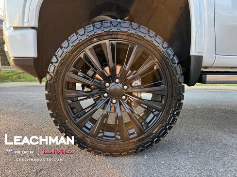 Certified 2024 GMC Sierra 1500 Denali Ultimate AWD/4WD image 8