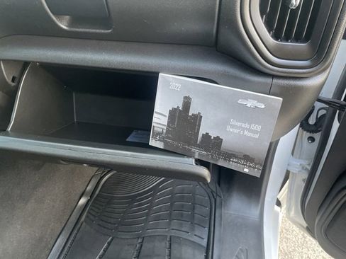 Used 2022 Chevrolet Silverado 1500 Custom image 58