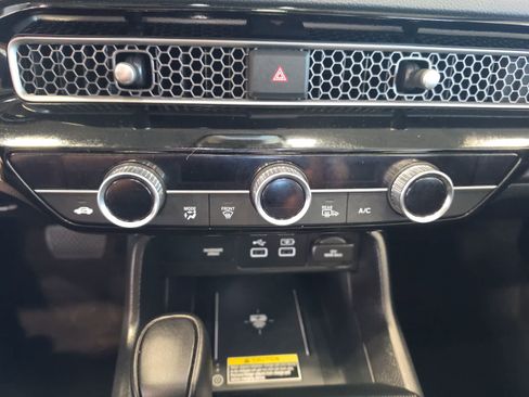 Used 2023 Honda Civic Touring image 26