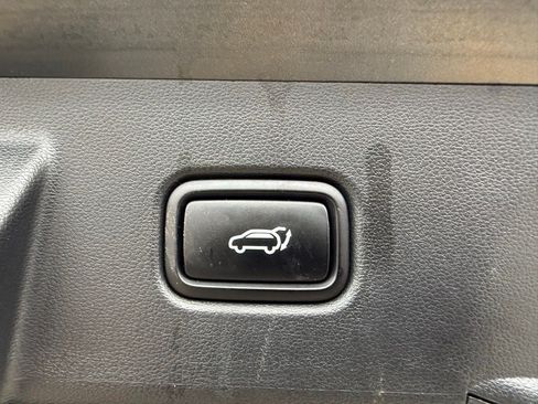 Used 2023 Hyundai Tucson Limited AWD/4WD image 40