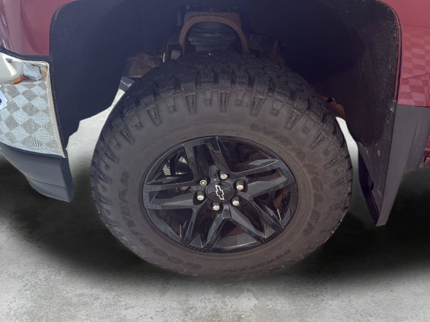 Used 2016 Chevrolet Silverado 1500 LT w/ All Star Edition AWD/4WD image 2