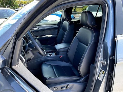 Used 2022 Volkswagen Atlas Cross Sport SE AWD/4WD image 11
