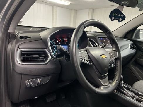 Certified 2024 Chevrolet Equinox LT FWD image 10
