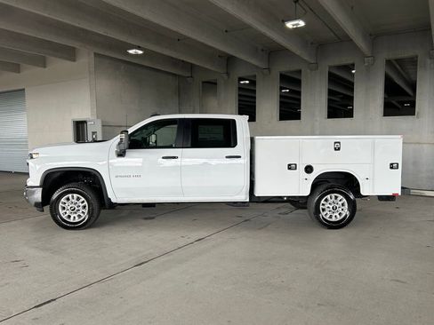 New 2026 Chevrolet Silverado 2500 W/T w/ WT Convenience Package image 2