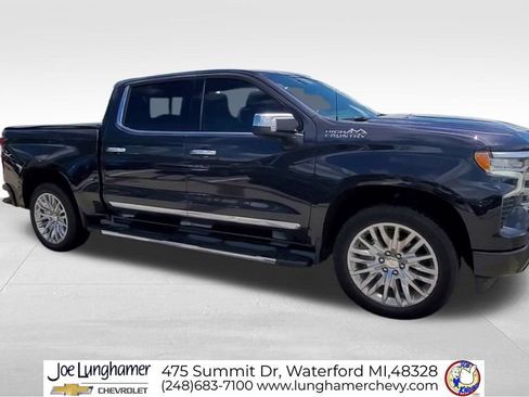 Certified 2024 Chevrolet Silverado 1500 High Country w/ Technology Package AWD/4WD image 2