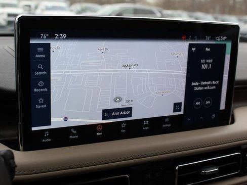 Certified 2023 Lincoln Nautilus Reserve image 23