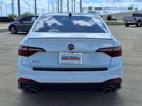 Used 2023 Volkswagen Jetta GLI Autobahn w/ GLI Black Package FWD image 6