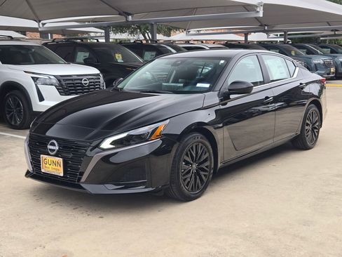 New 2026 Nissan Altima 2.5 SV FWD image 7
