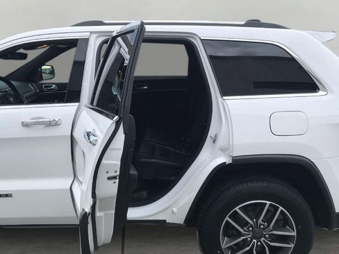 Used 2020 Jeep Grand Cherokee Limited w/ Trailer Tow Group IV AWD/4WD image 23