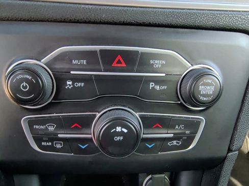 Used 2023 Dodge Charger SXT image 26