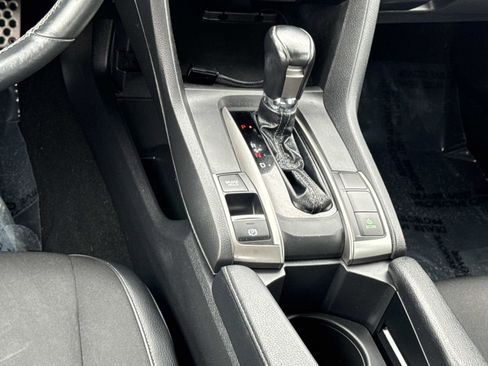 Used 2021 Honda Civic Sport image 5