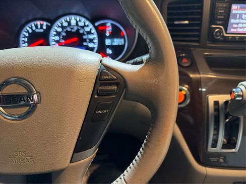 Used 2016 Nissan Quest SV image 30