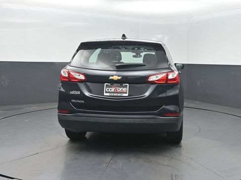 Used 2020 Chevrolet Equinox LS FWD image 31