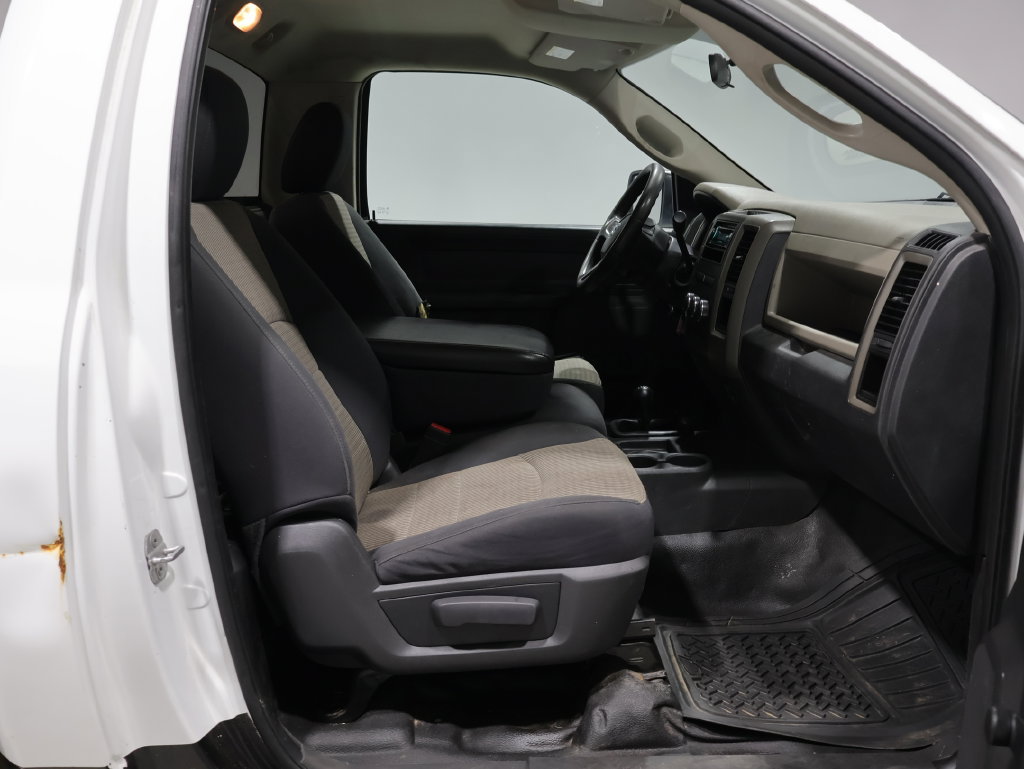 Used 2011 RAM 2500 ST AWD/4WD image 17