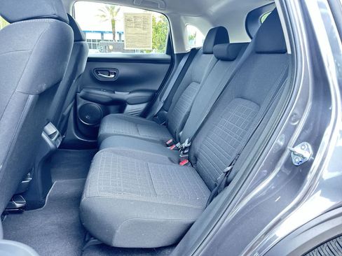 Used 2025 Honda HR-V LX image 16