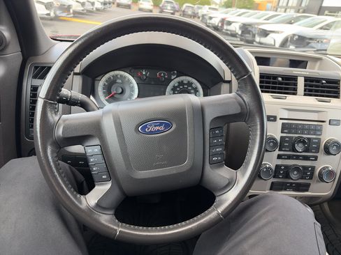 Used 2009 Ford Escape XLT AWD/4WD image 21